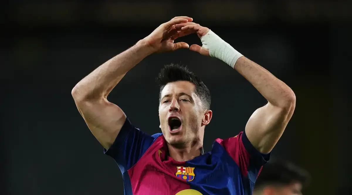 德信体育-巴萨主场击败对手,梅西传射再创神话