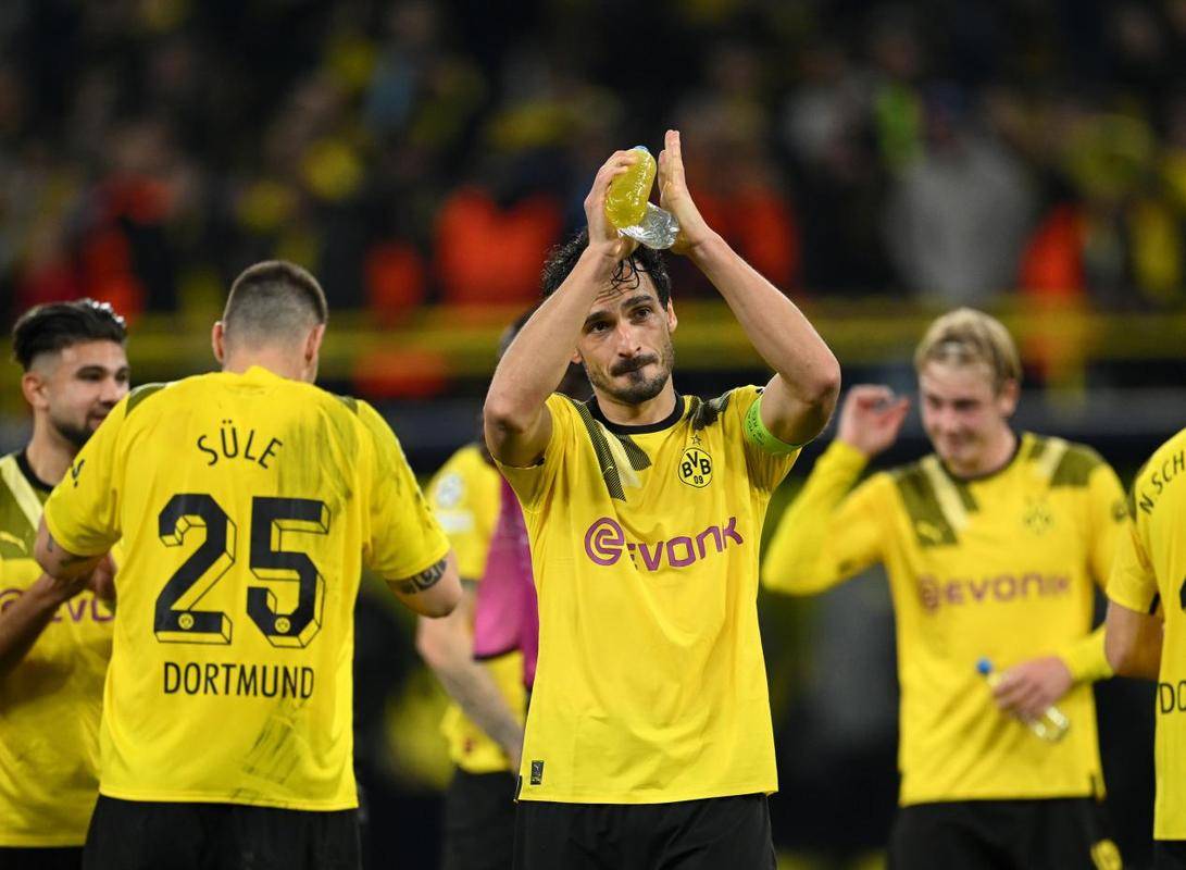 多特蒙德不敌狼堡,遭遇联赛连败 多特蒙德不敌狼堡,遭遇联赛连败