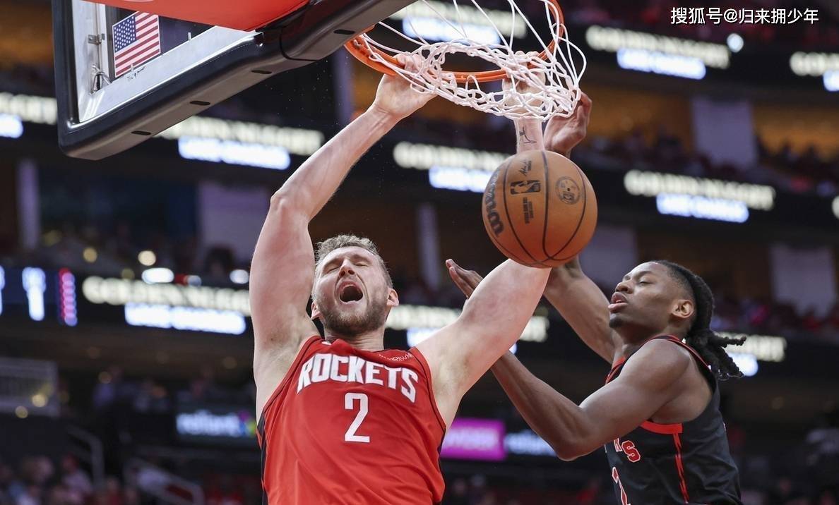 猛龙队力克竞争对手,夺得胜利 猛龙队力克竞争对手,夺得胜利