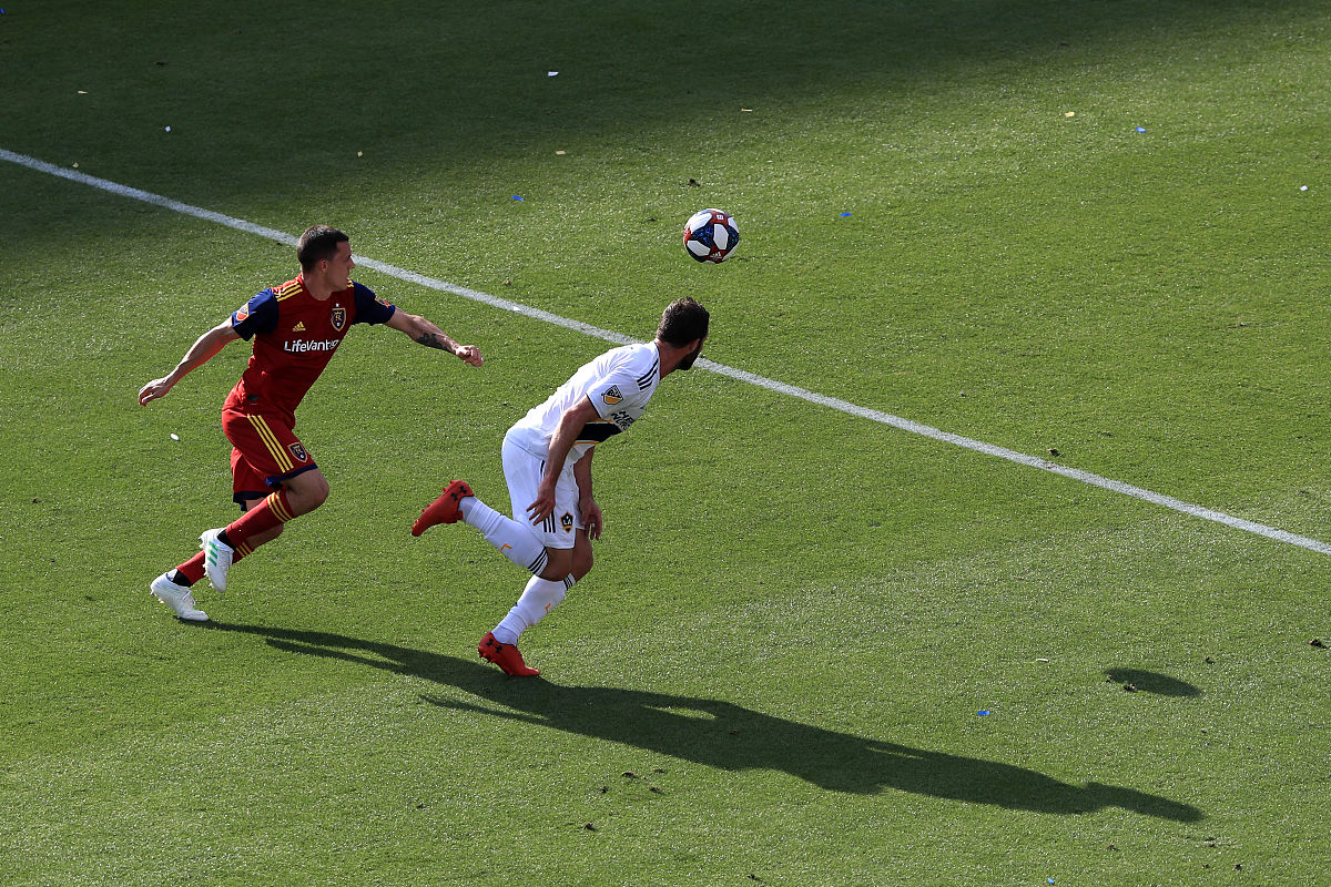 一场引人入胜的比赛令人惊叹 一场引人入胜的比赛令人惊叹