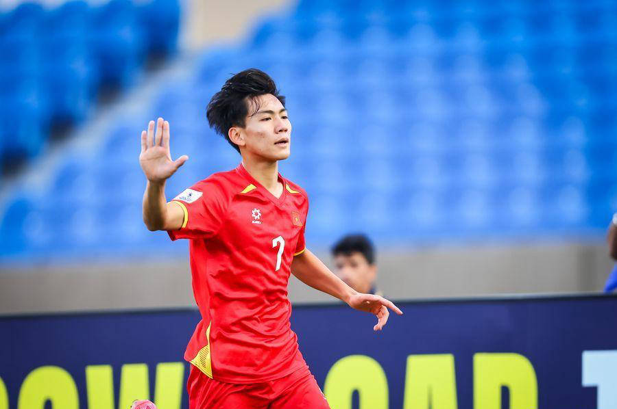 阿联酋球队成功晋级亚冠16强 阿联酋球队成功晋级亚冠16强