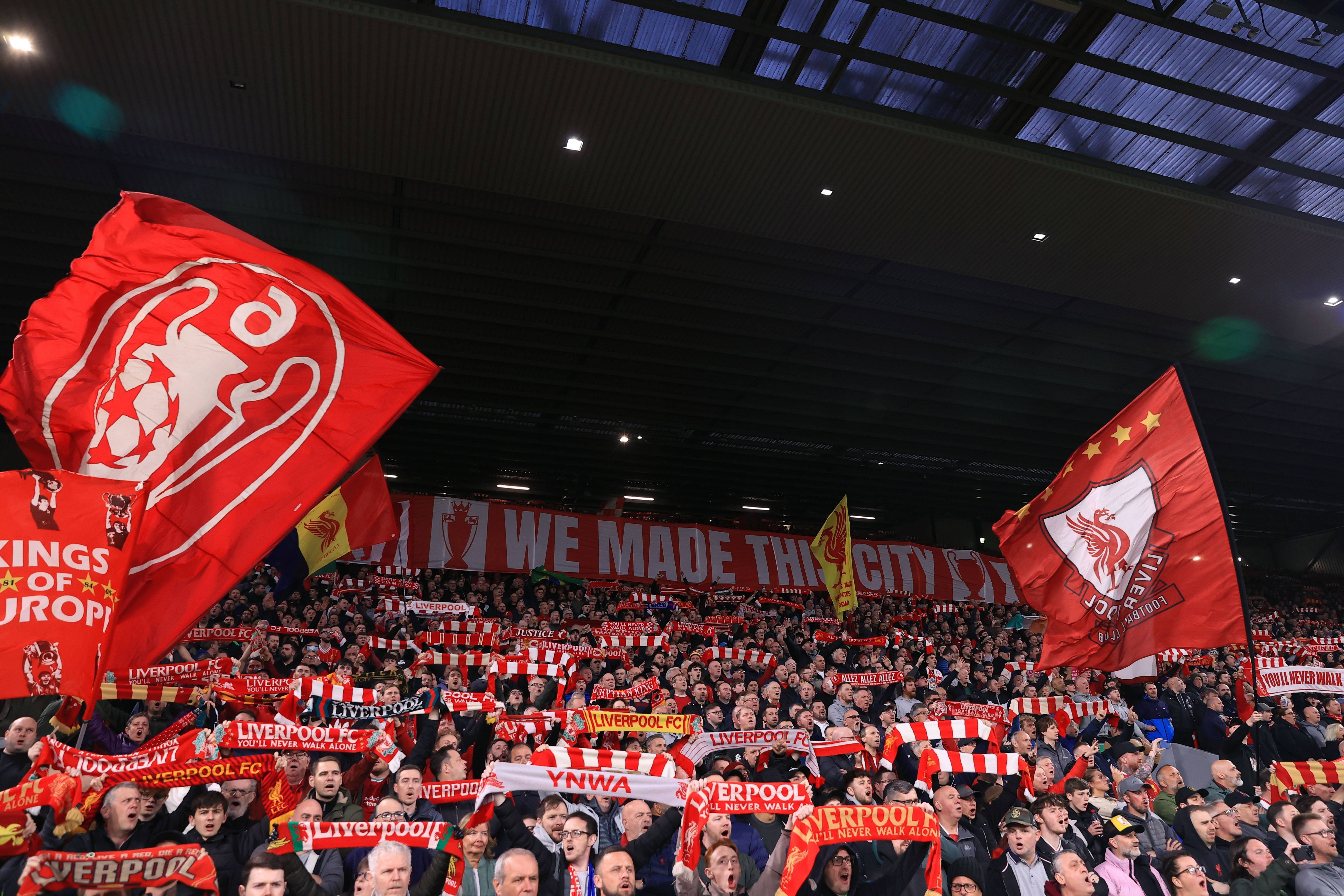 德信体育-利物浦客场大胜,英格兰足球冠军争霸正酣