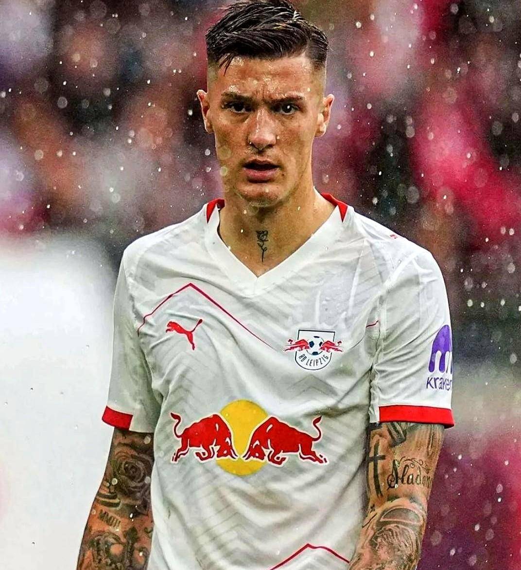 德信app下载-国际顶级球员转会市场动荡不安