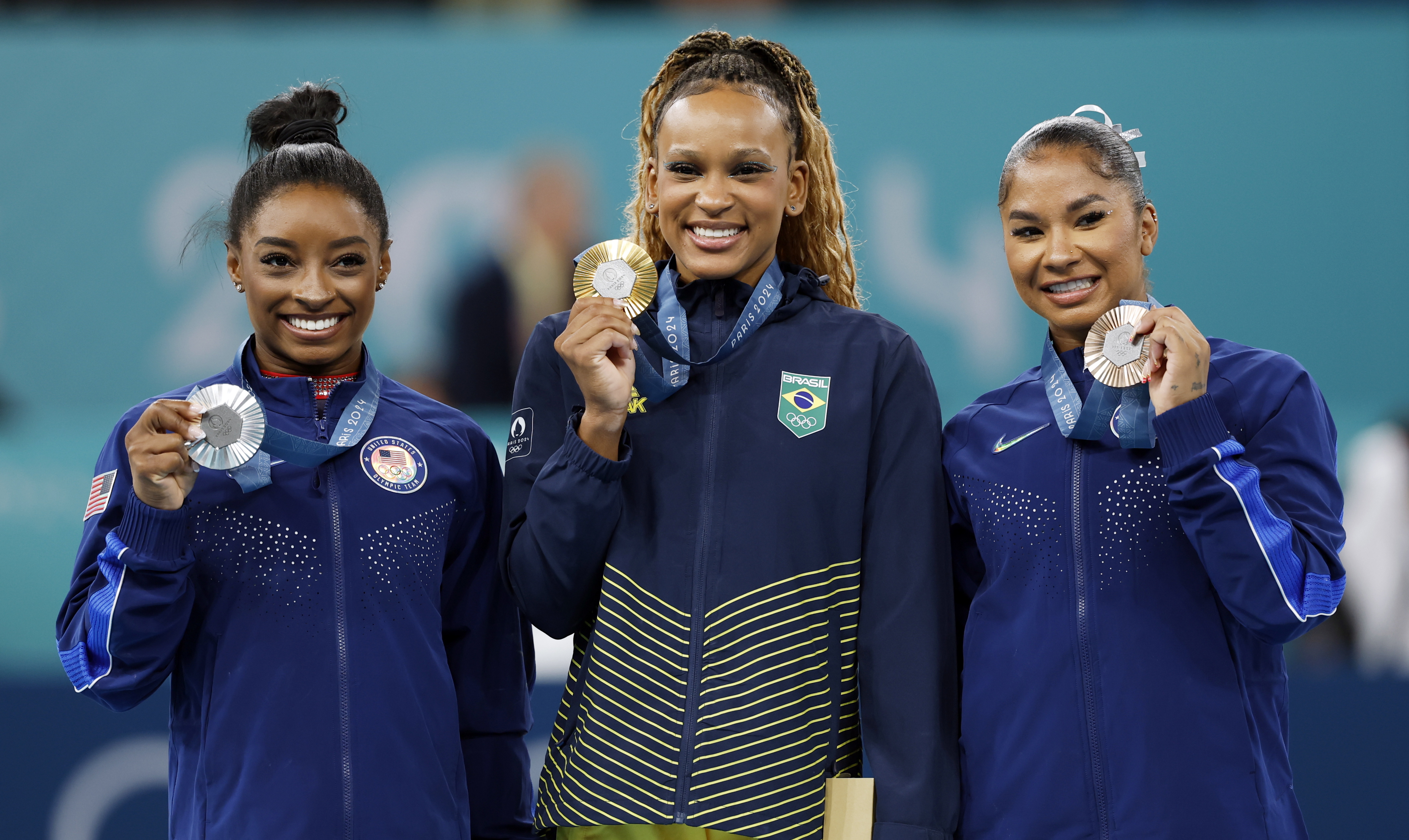 德信体育-斯洛文尼亚代表团在体操比赛中取得佳绩,欢庆胜利