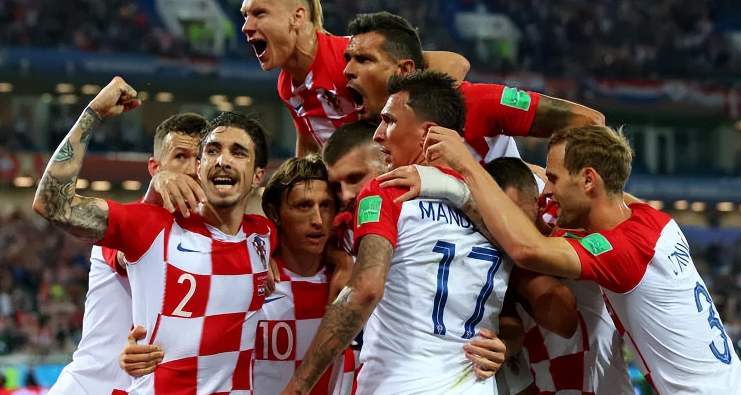 德信体育-希腊队迎战意大利队,双方激情碰撞