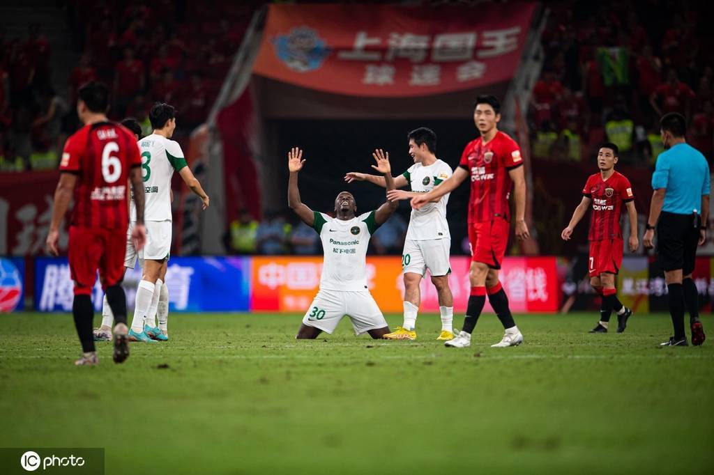 德信体育app下载-中超战罢第一轮，胶着情节一触即发！