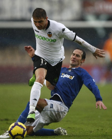 德信体育app下载-赫雷斯客场遭遇失利,卡科阿主罚点球命中!