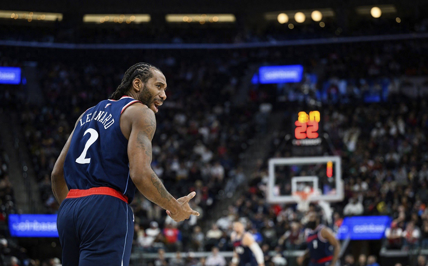 德信官网下载-独行侠vs活塞:莱昂纳德30+10,活塞逆转独行侠