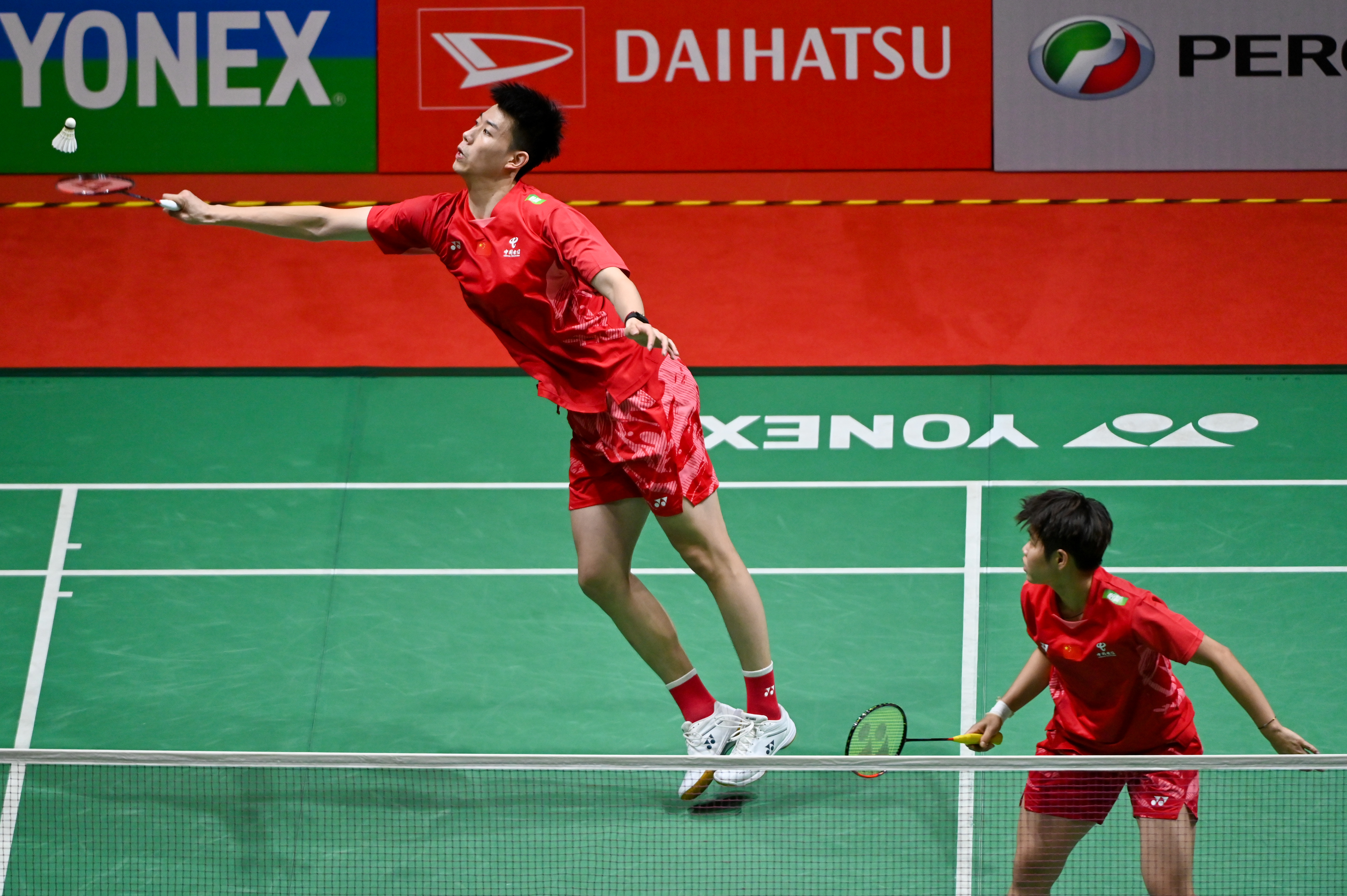 德信体育-羽毛球混双决赛：鲍春来携手戴瑞夺魁